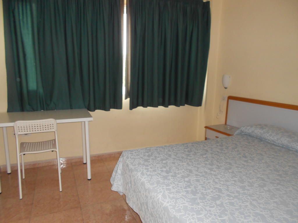 Pension Mova Santa Cruz de Tenerife Oda fotoğraf