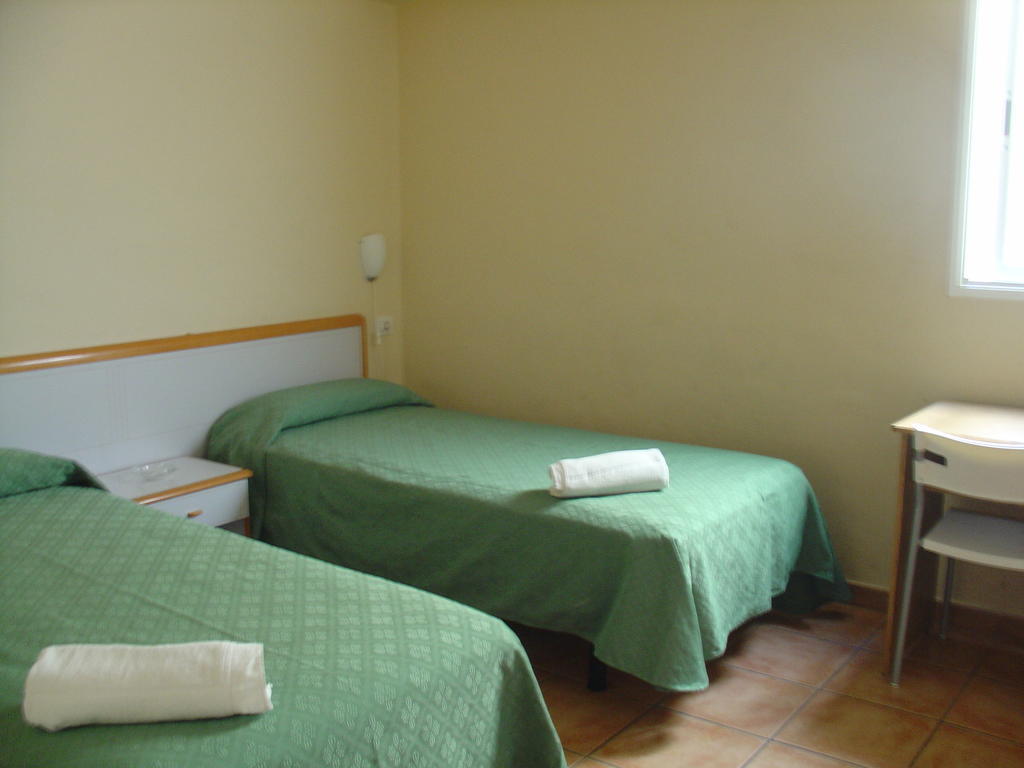 Pension Mova Santa Cruz de Tenerife Oda fotoğraf
